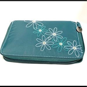 TRAVELON portable organizer credit card package passport holder Pouch